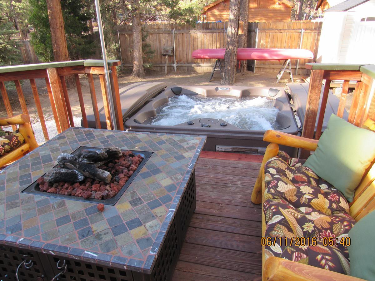 Owl Pine Ranch Villa Big Bear City Exterior photo